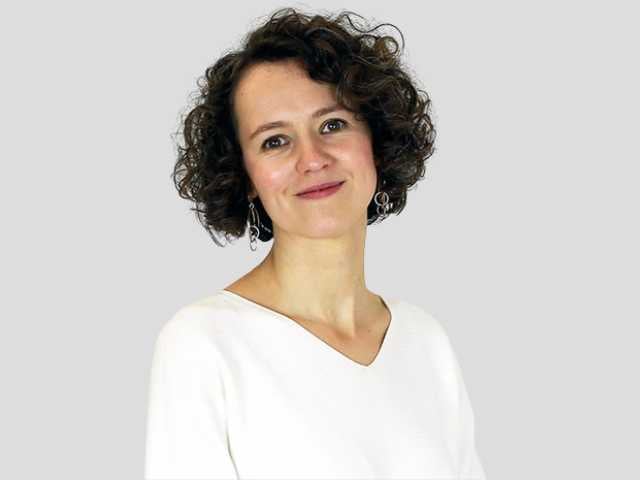 Image of Aga Parachoniak Coho Health wearing a white top